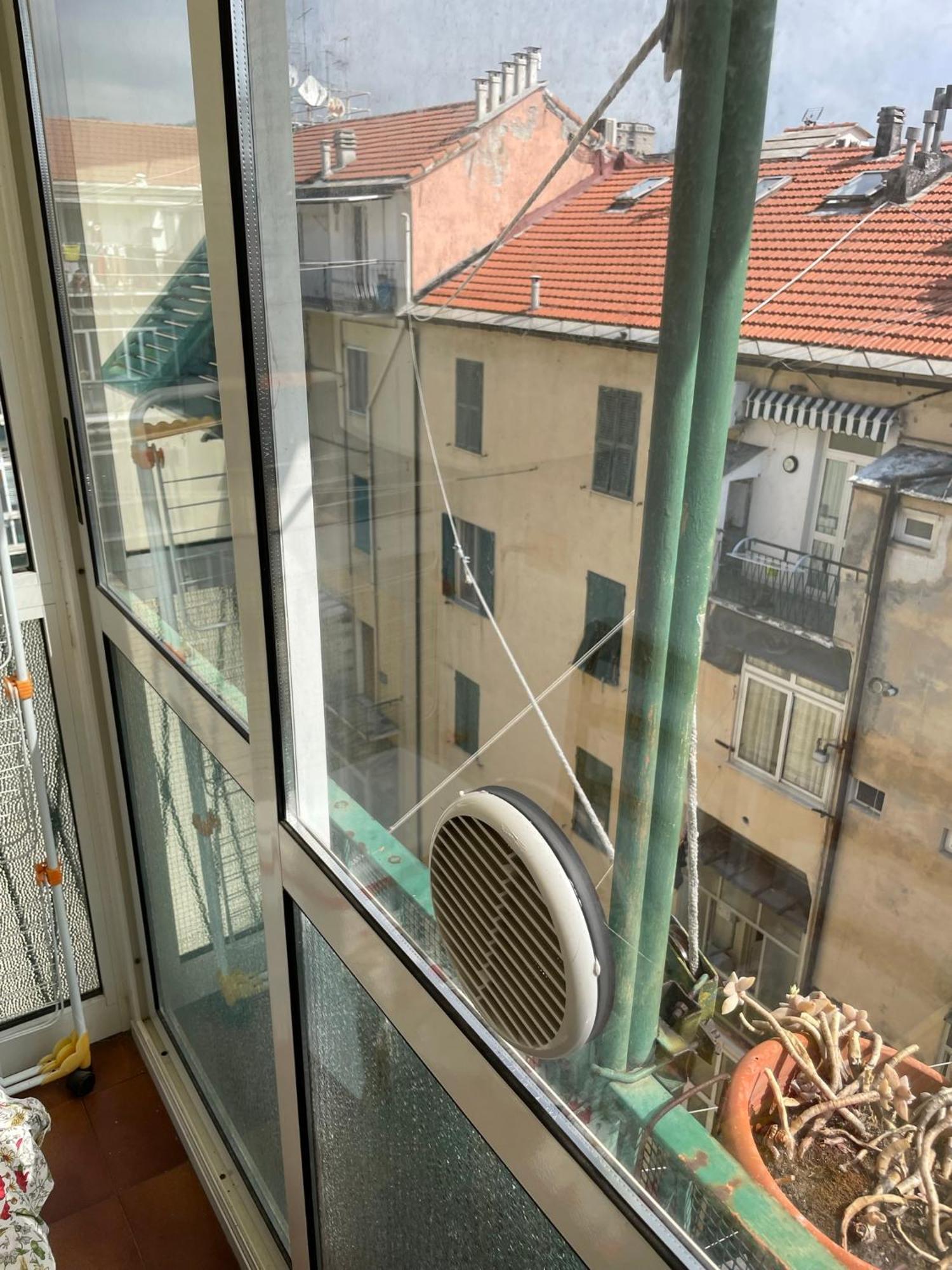 Il Nido Del Gabbiano Apartment ซาโวนา ภายนอก รูปภาพ
